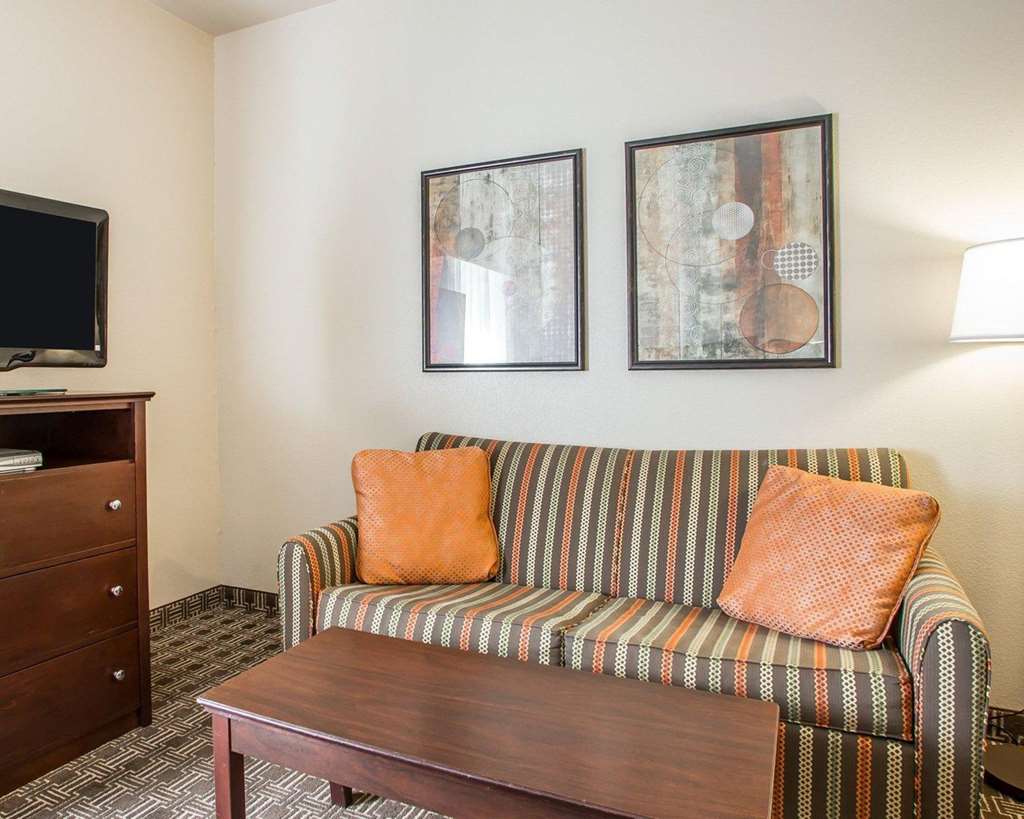 MainStay Suites St. Robert Fort Leonard Wood - photo 12