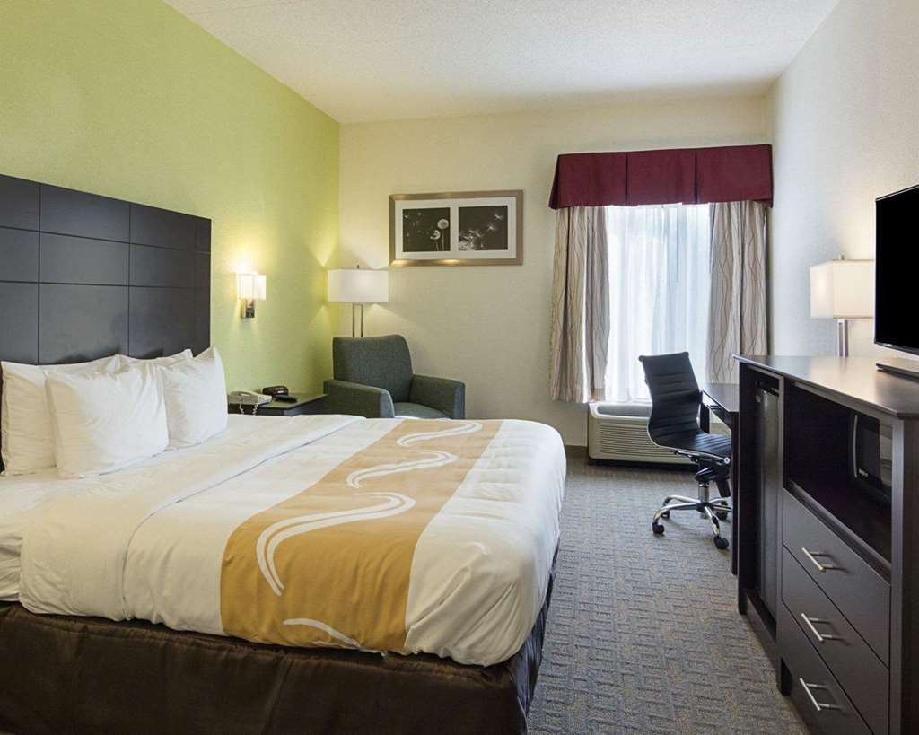 Quality Inn Richmond Airport - photo 18