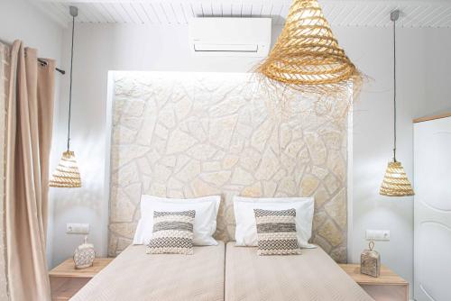 Alex Studios & Apartments — 4-Star Luxury Hotel in Agios Georgios, Greece