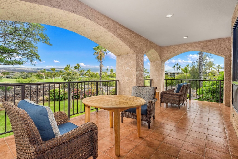 Shores at Waikoloa Beach Resort 236 Golf Views - featured photo