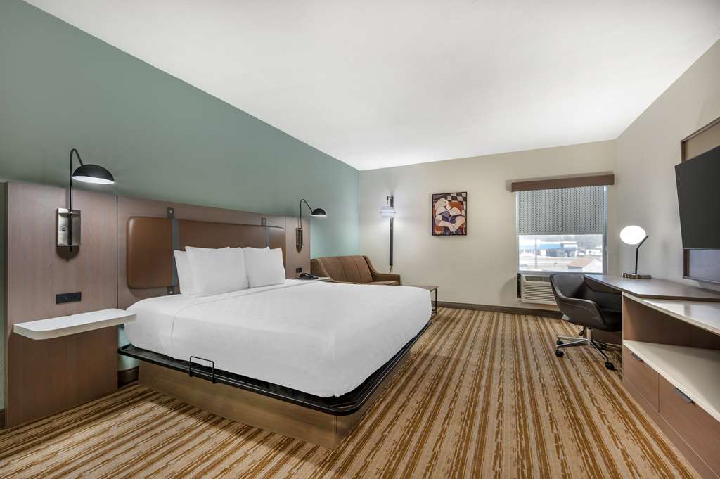 Best Western Plus Richmond Indiana I 70 - photo 23