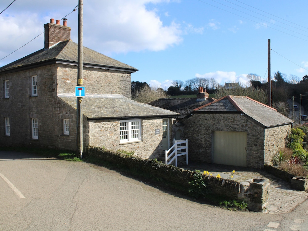 Ludgvan Cottage — 4-Star Luxury Hotel in St Austell, United Kingdom