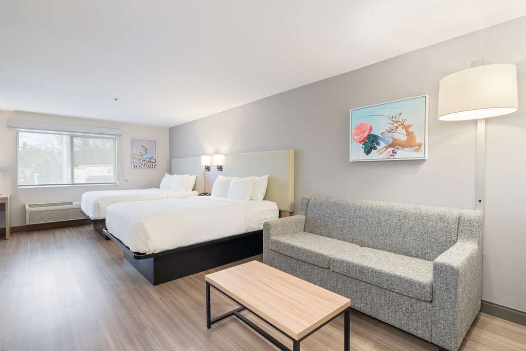 Best Western Lake Oswego Portland Hotel & Suites - photo 30
