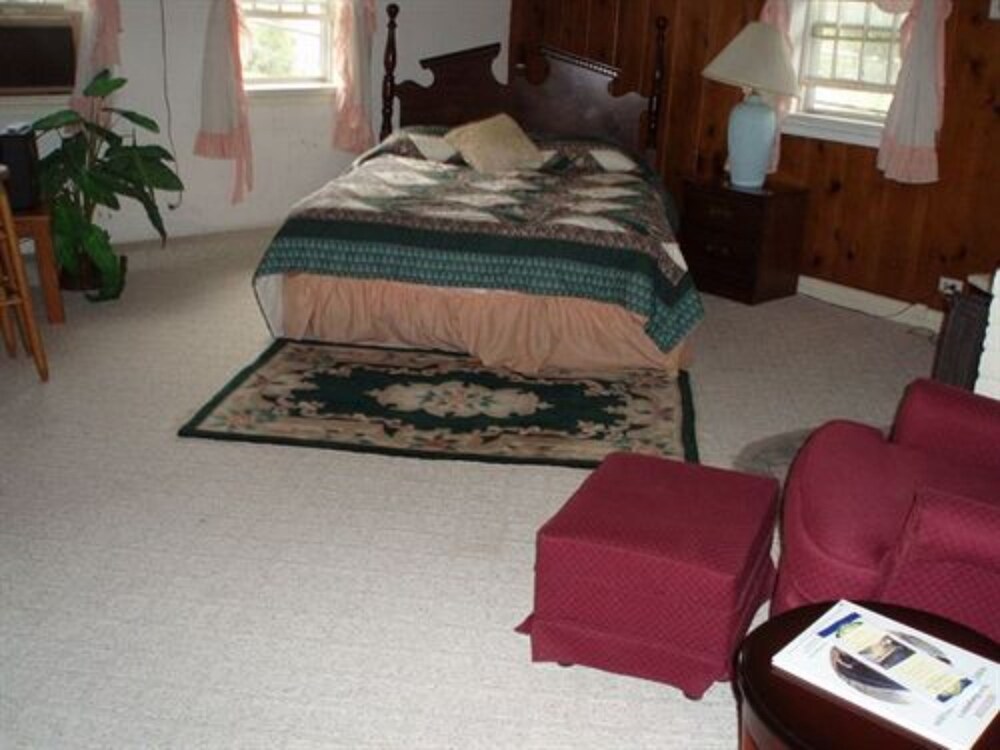 1768 Country Inn - photo 6