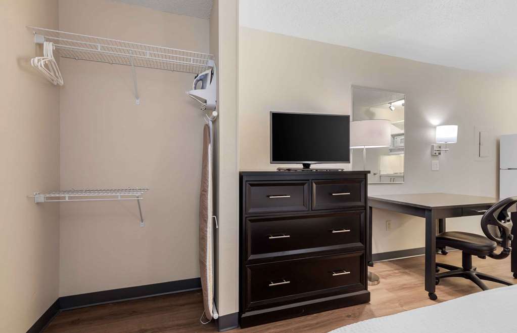 Extended Stay America Suites Dallas Coit Road - photo 12