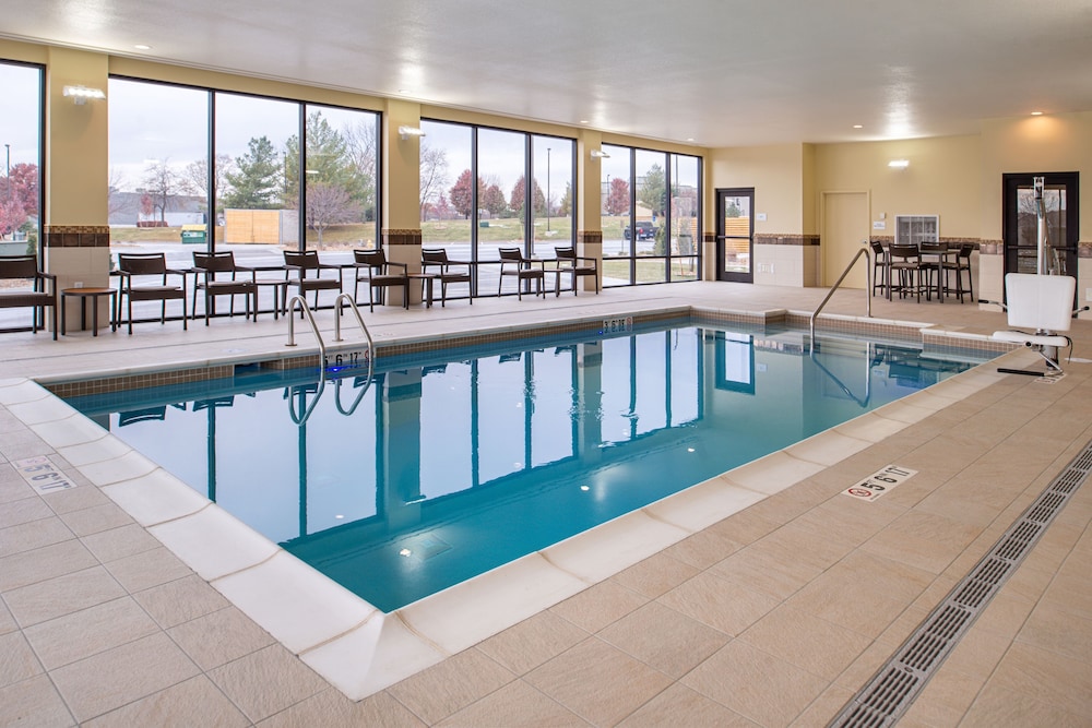 Courtyard by Marriott Kansas City Olathe - photo 26