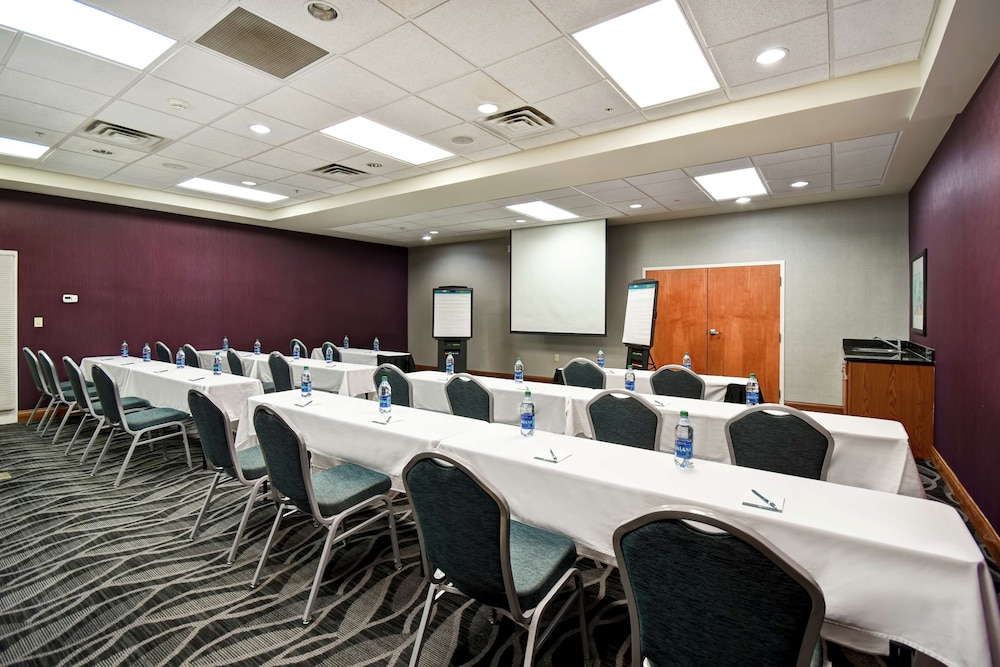 Homewood Suites by Hilton Cincinnati Milford - photo 51