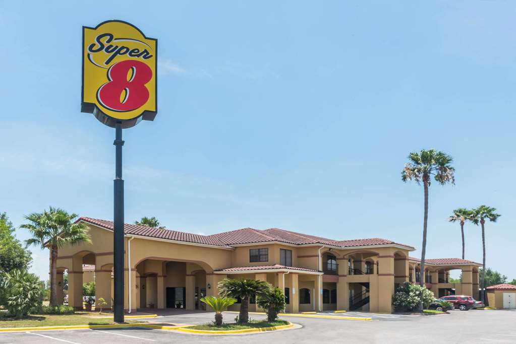 Super 8 by Wyndham Weslaco - featured photo