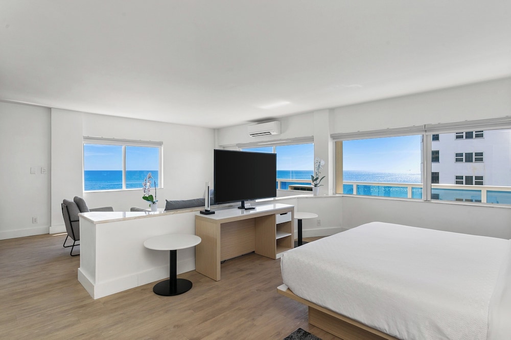 Ocean Sky Hotel and Resort - photo 8