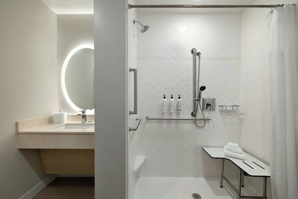 TownePlace Suites by Marriott Duluth - photo 19