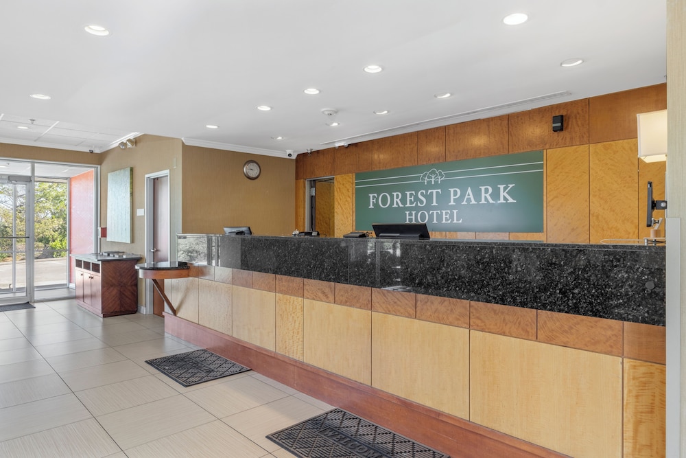 Forest Park Hotel by MDR - photo 3