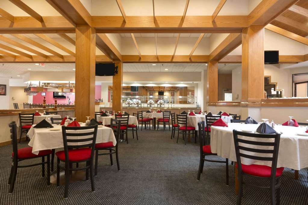Ramada by Wyndham Raleigh - photo 15