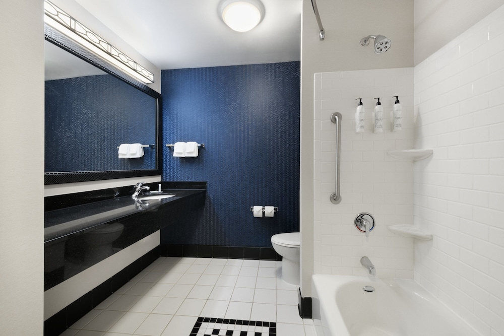 Fairfield Inn & Suites by Marriott Fort Pierce - photo 19