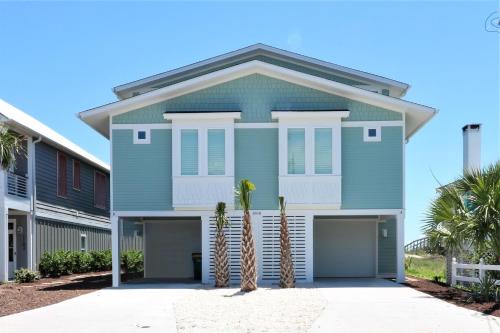 Lilypad A by Carolina Beach Realty in Kure Beach, United States