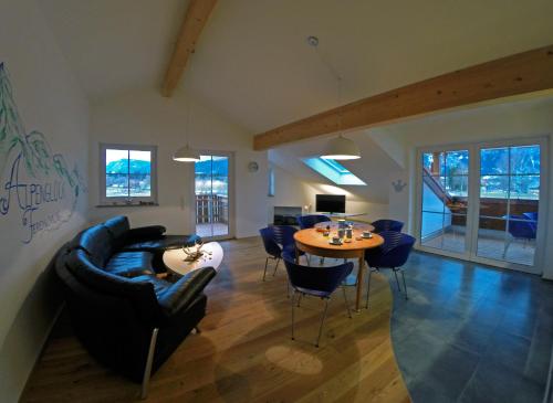 Alpenglück de Luxe Ferienwohnung am Forggensee — 5-Star Luxury Hotel in Schwangau, Germany
