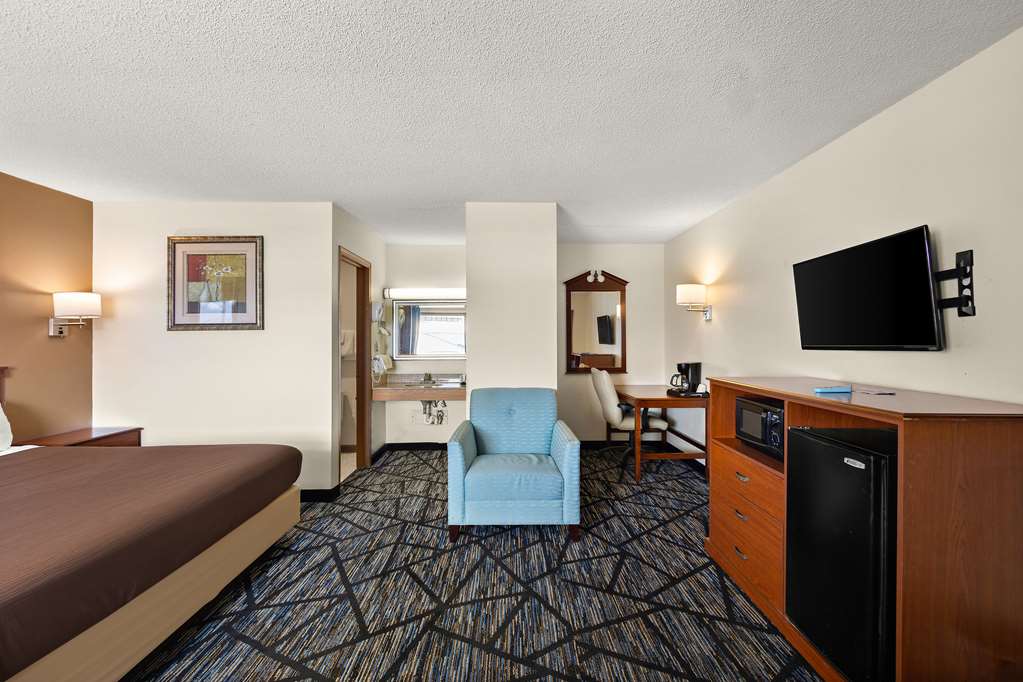 Americas Best Value Inn Celina - photo 25