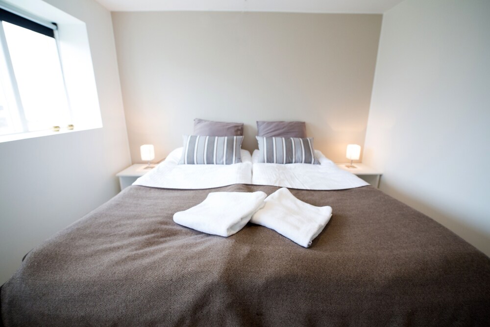 Gallery Guesthouse StayWest