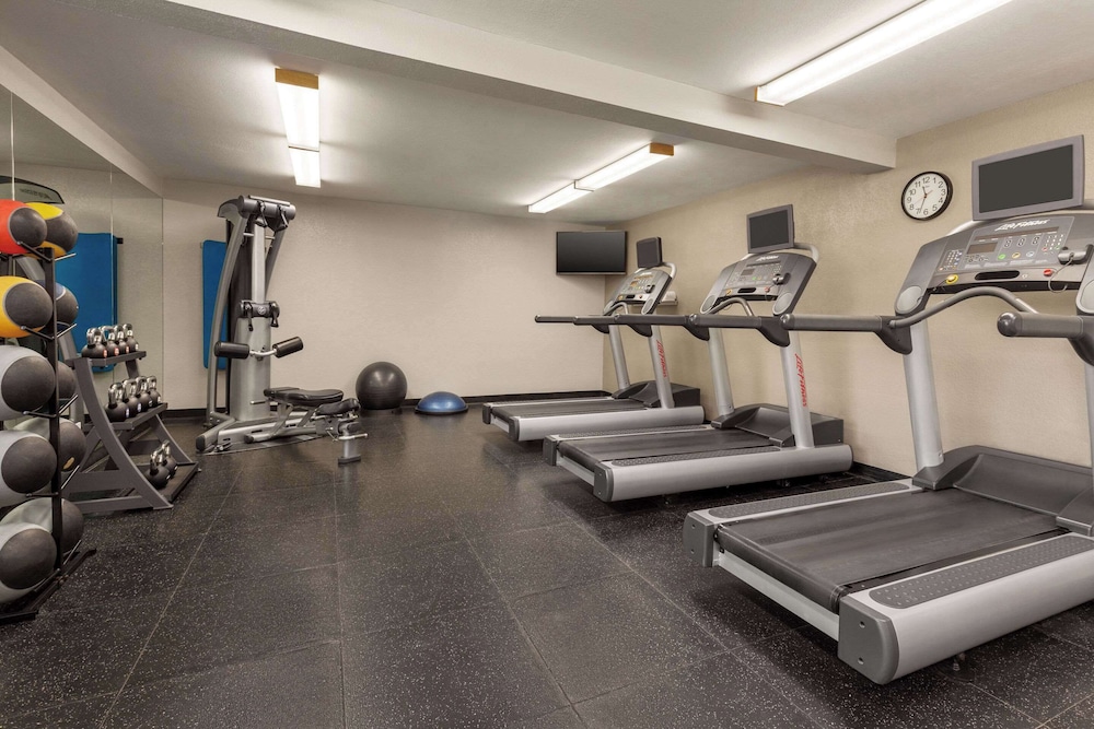 Radisson Hotel Sunnyvale Silicon Valley - photo 22