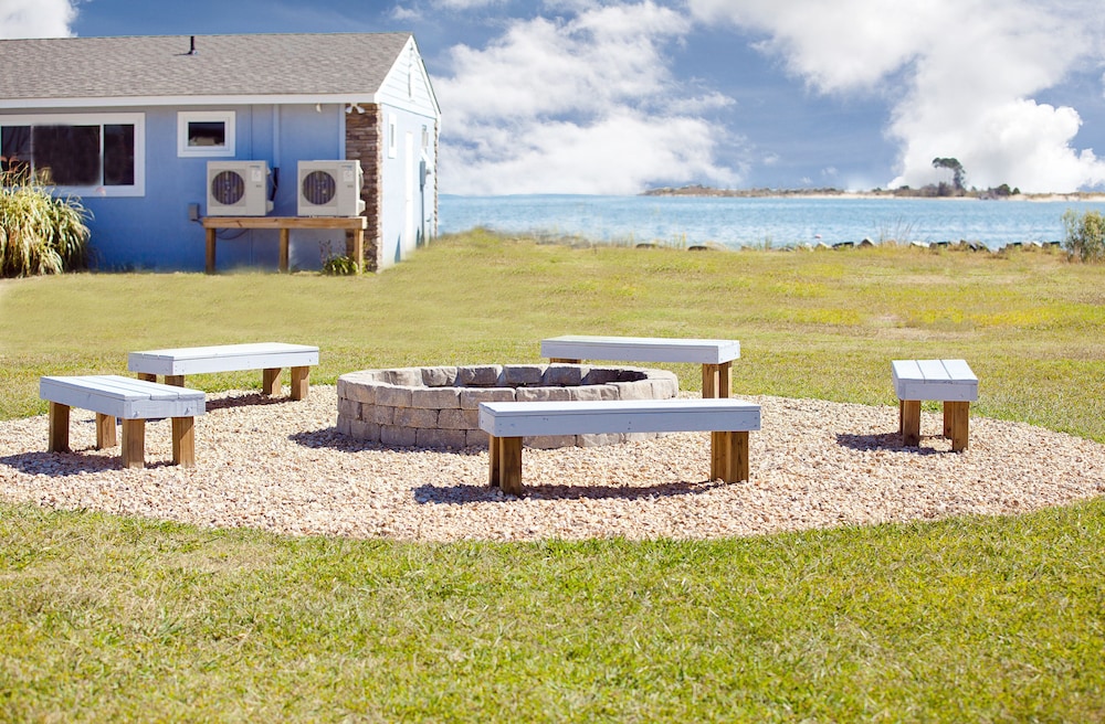 Sun Retreats Gwynn's Island - photo 8