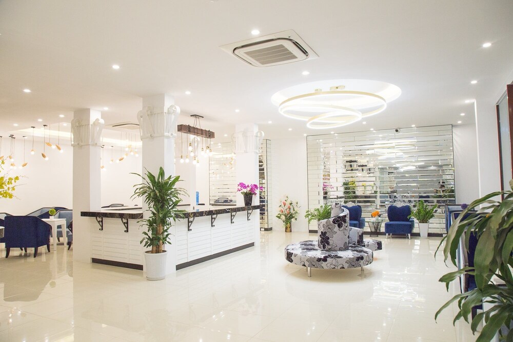 Windsor Hotel - carbon neutral hotel in Son La