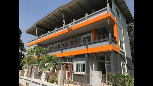 Big Ben Residence 17872520 — Kaeng Khoi