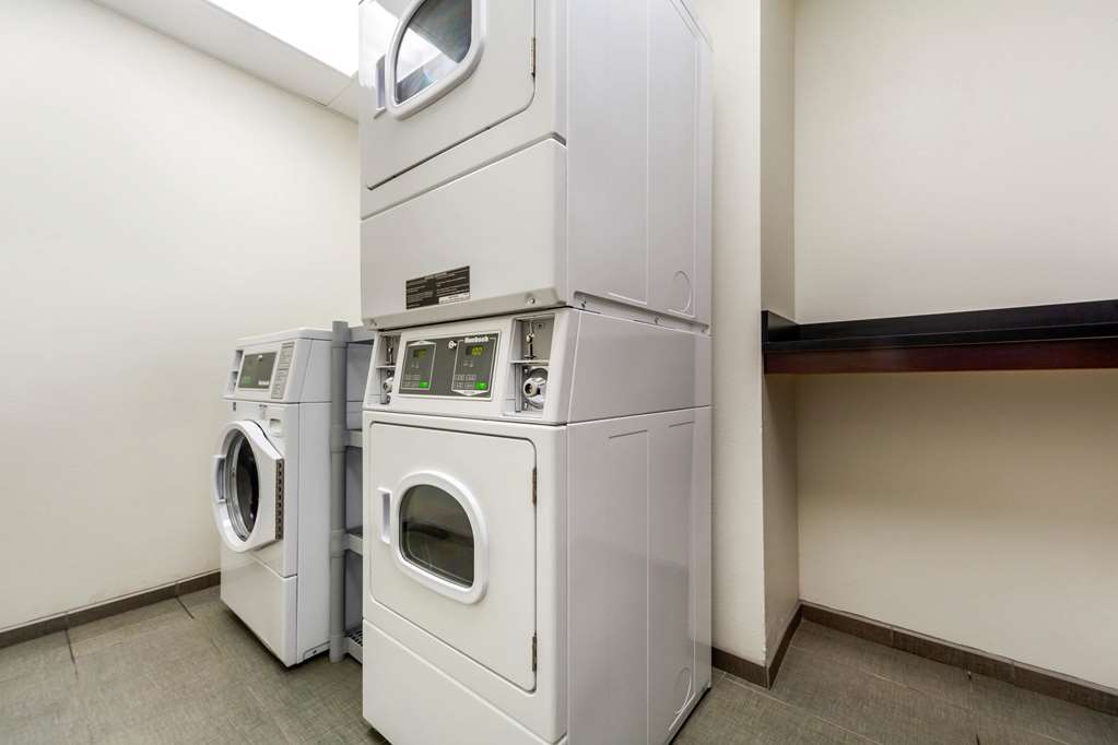 MainStay Suites Lincoln University Area - photo 41