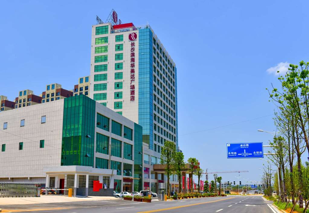 Ramada Plaza Changsha East in Guankou, People's Republic of China