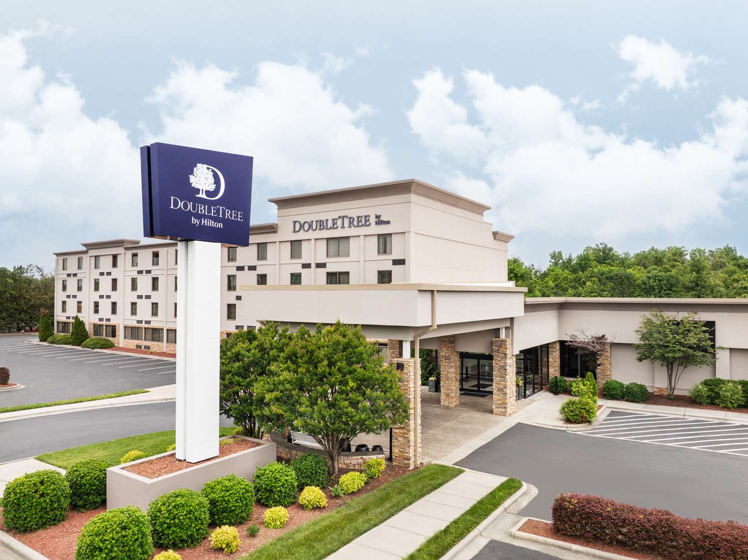 Doubletree By Hilton Greensboro Airport - photo 2