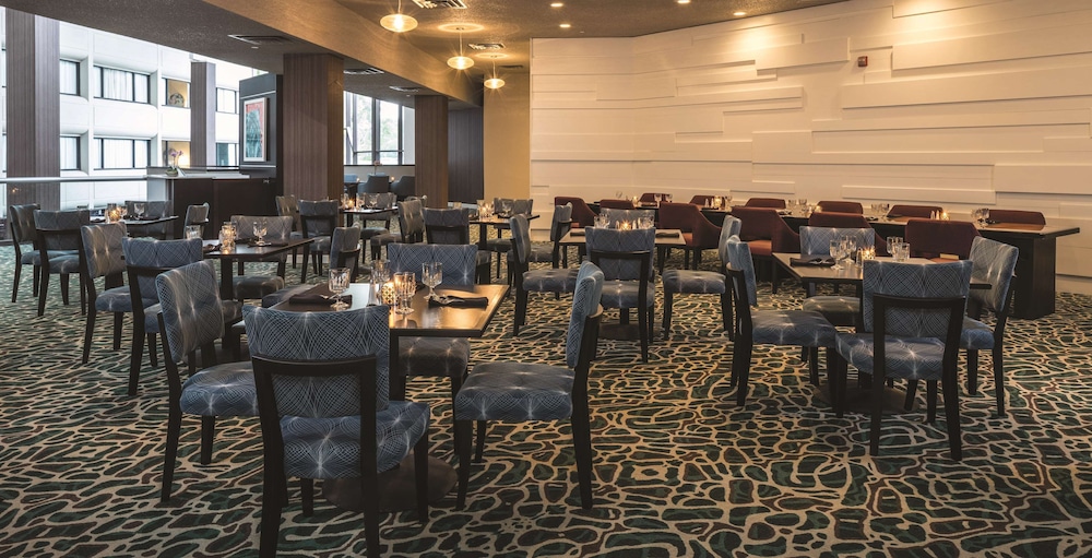 DoubleTree by Hilton Hotel Austin Northwest Arboretum - photo 25