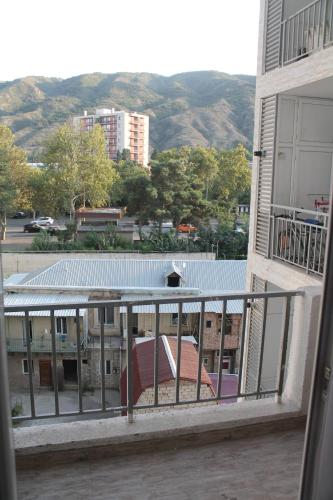 Lali's apartment