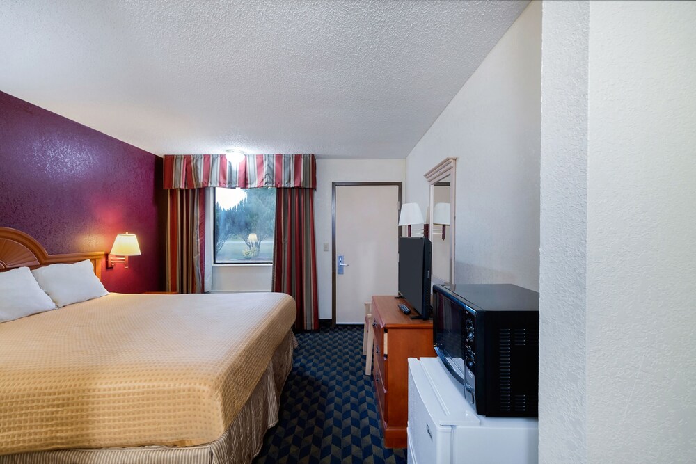 Oyo Hotel Manning Sc - photo 10