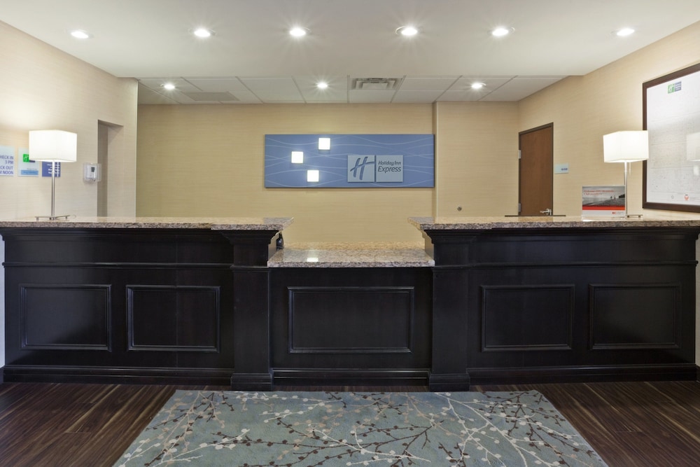 Holiday Inn Express Hotel and Suites Deming Mimbres Valley - photo 33