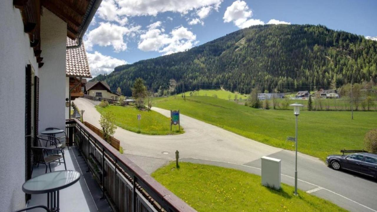 Haus Alpentraum — 4-Star Luxury Hotel in Reichenau Im Muehlkreis, Austria