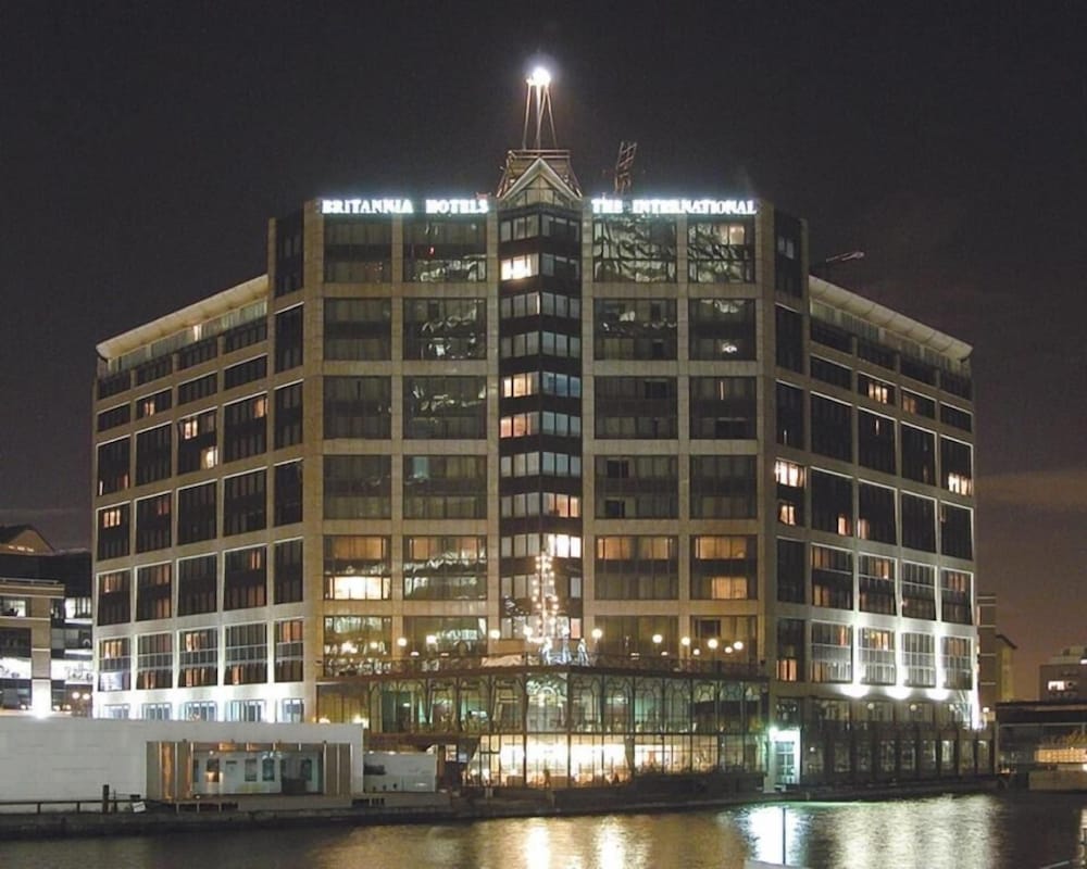 Britannia International Hotel — hotel in London