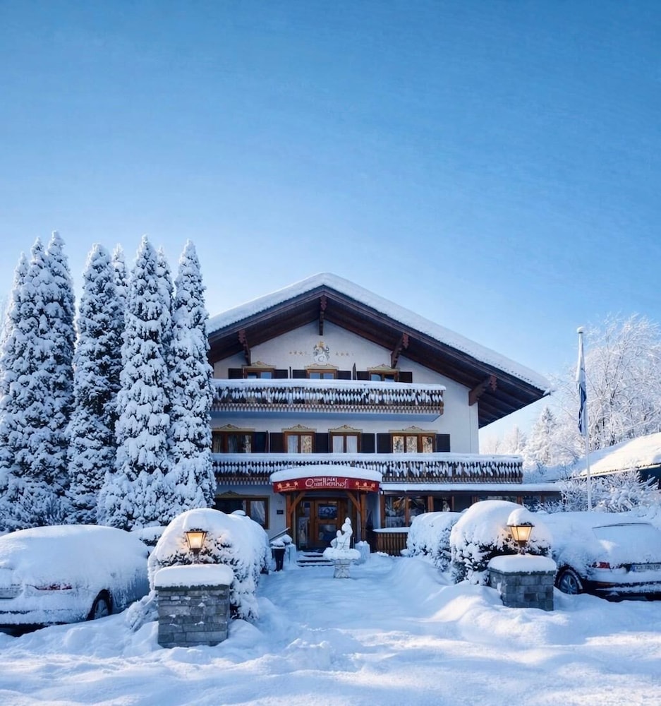 Hotel Quellenhof — Bad Wiessee