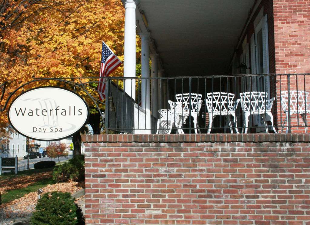 Middlebury Inn - photo 25