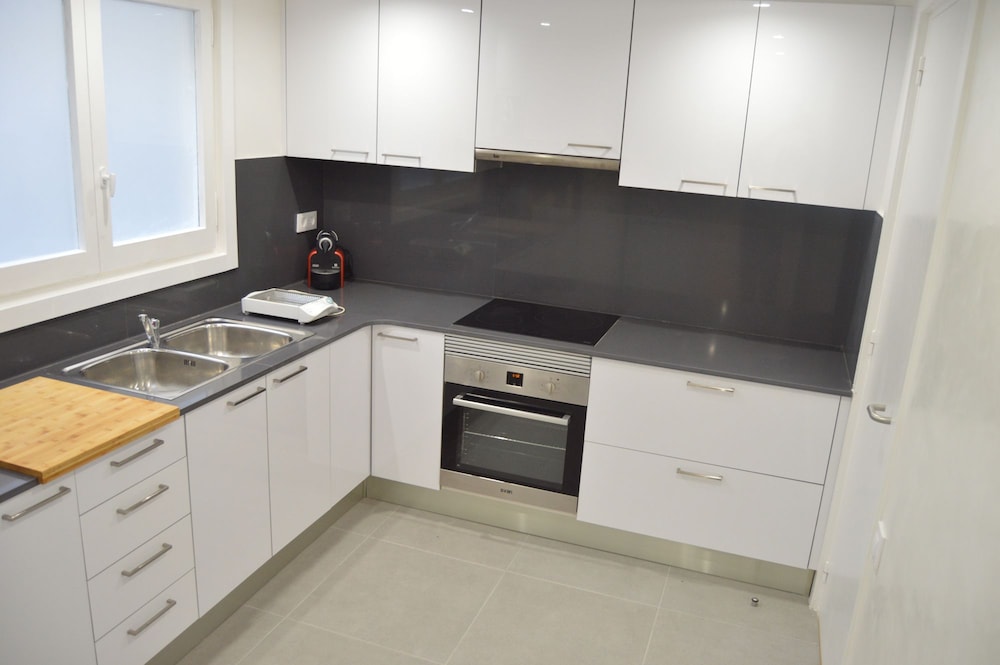 Ad Hostels Boutique E - last minute hotel in Tarragona