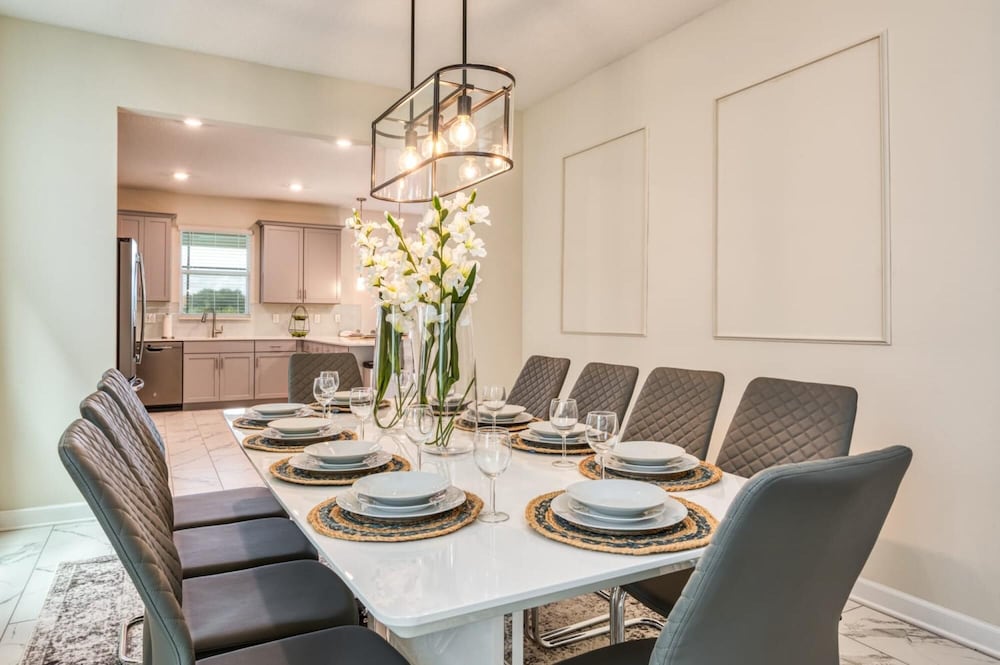 Chic Luxury Decor Prime Location Game Room Bliss - photo 6