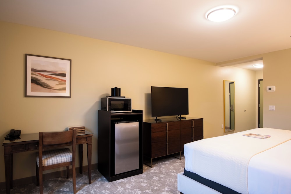 The Pathmaker Hotel - photo 38