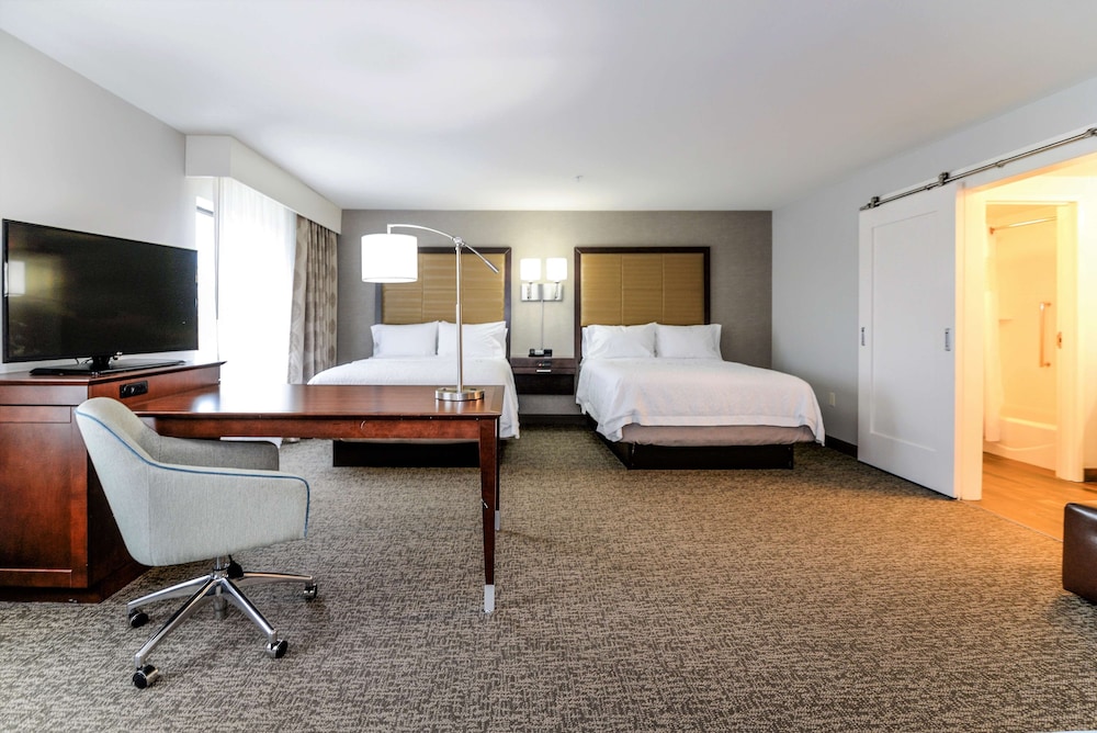 Hampton Inn Brighton - photo 11
