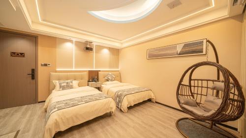 Xingfu Farm Resort in Zhangjiajie, People's Republic of China