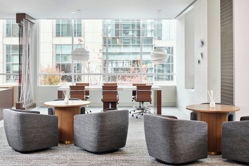 AC Hotel by Marriott National Harbor Washington D.C. Area - photo 2