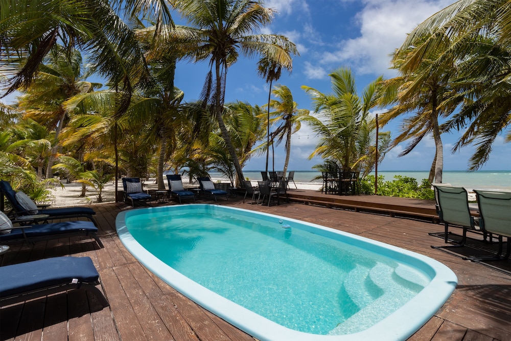 Grand Slam Fly Fishing Lodge — 4-Star Luxury Hotel in Tulum, Mexico