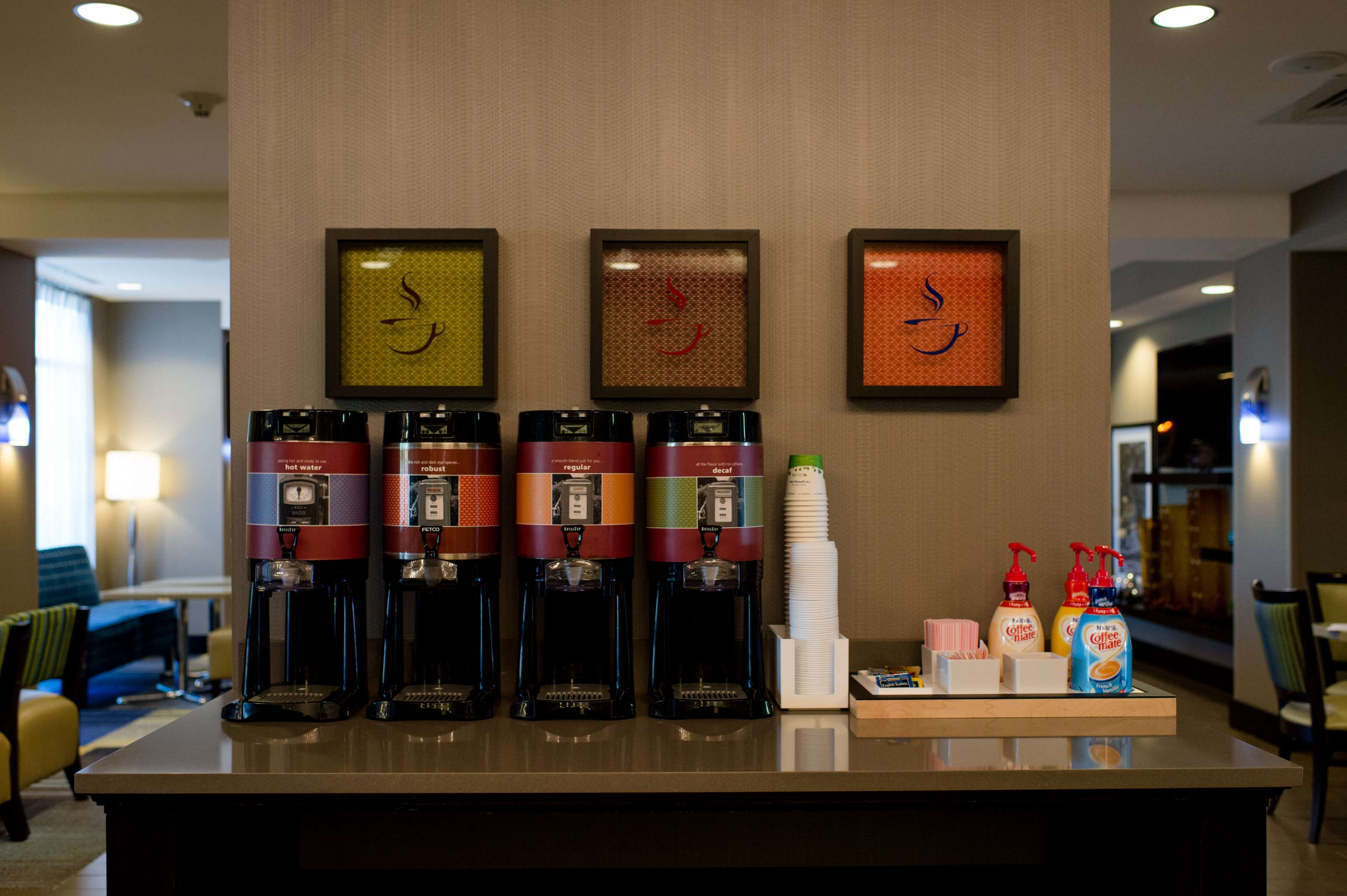 Hampton Inn Oxford Conference Center - photo 8
