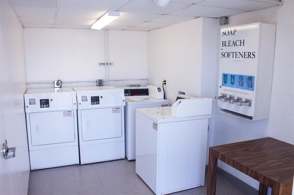 Motel 6 El Paso Central - photo 29