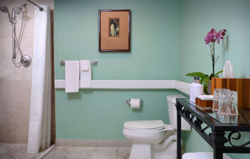 Ocean Key Resort A Noble House Resort - photo 114
