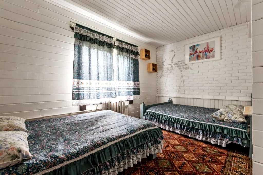 Alice - carbon neutral hotel in Bronnitsy