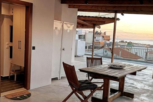 Homeyfeel Staytop Αργυρουπολη Ελληνικο — 4-Star Luxury Hotel in Athens, Greece