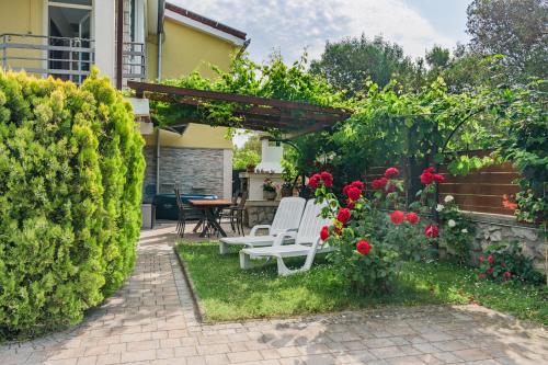 Apartment Bella Rosa — 4-Star Luxury Hotel in Koper, Slovenia
