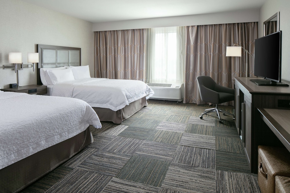 Hampton Inn & Suites Hudson - photo 8